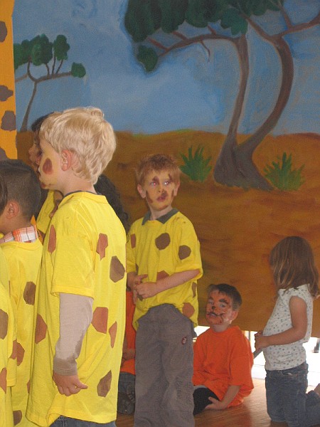 09 06 27 Kindermusical (10).JPG